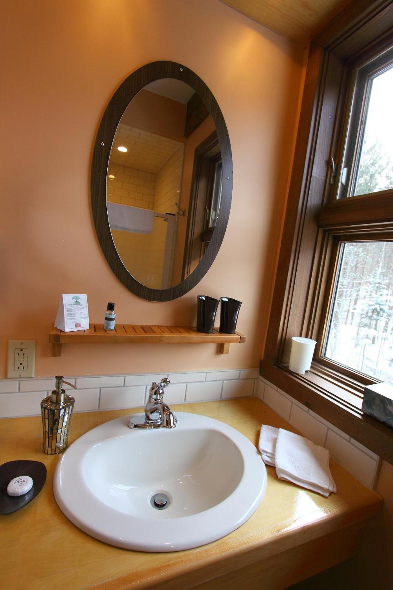 Escale Du Nord Bed & Breakfast 5*